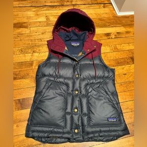Patagonia women’s down vest. XS EUC